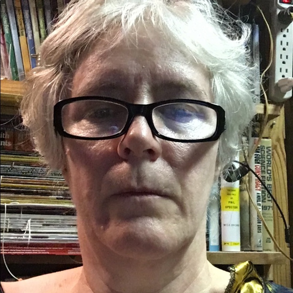 Meet your Posher, Cathy